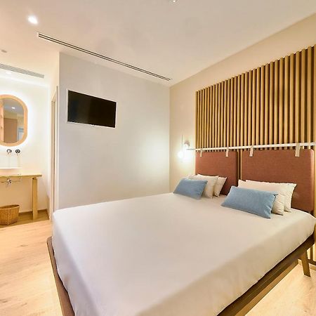 Hotel Leonor Conil Конил-де-ла-Фронтера Екстериор снимка