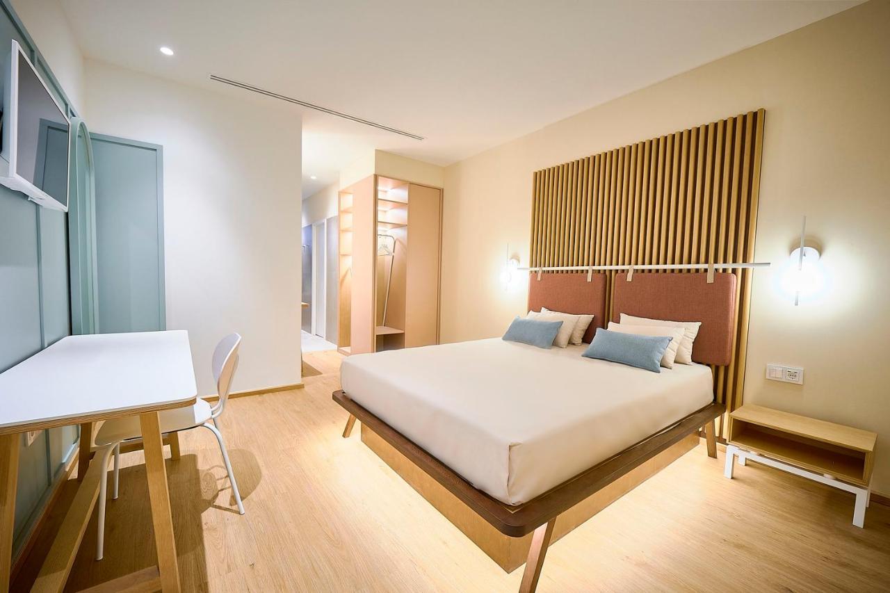 Hotel Leonor Conil Конил-де-ла-Фронтера Екстериор снимка