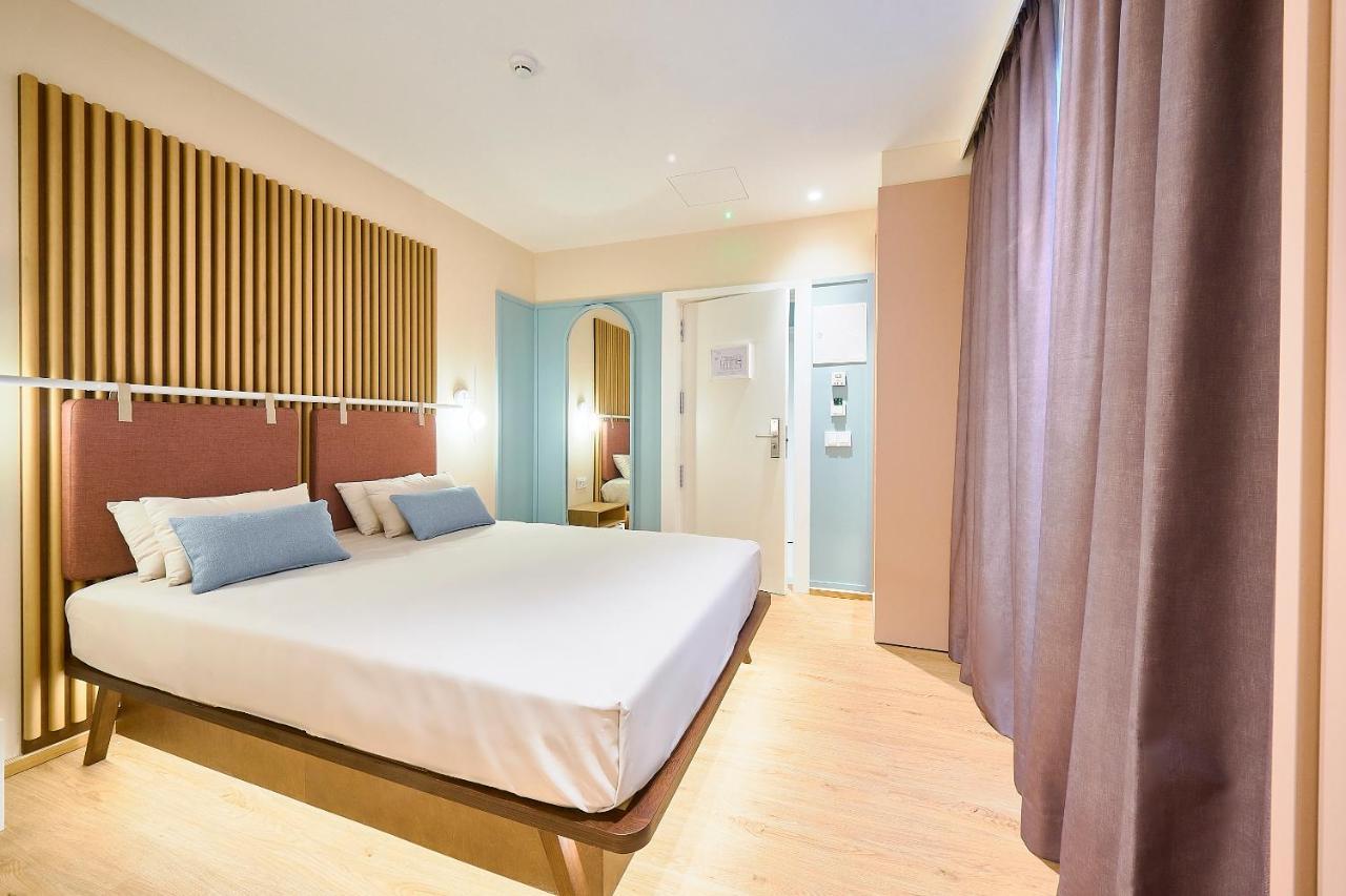 Hotel Leonor Conil Конил-де-ла-Фронтера Екстериор снимка